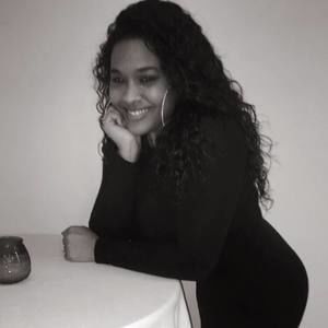 Meet your Posher, Kaleena